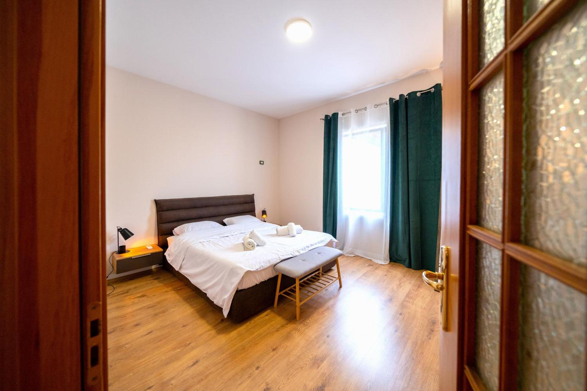 Colorful Comfy Condo Central Tiranë Eksteriør bilde