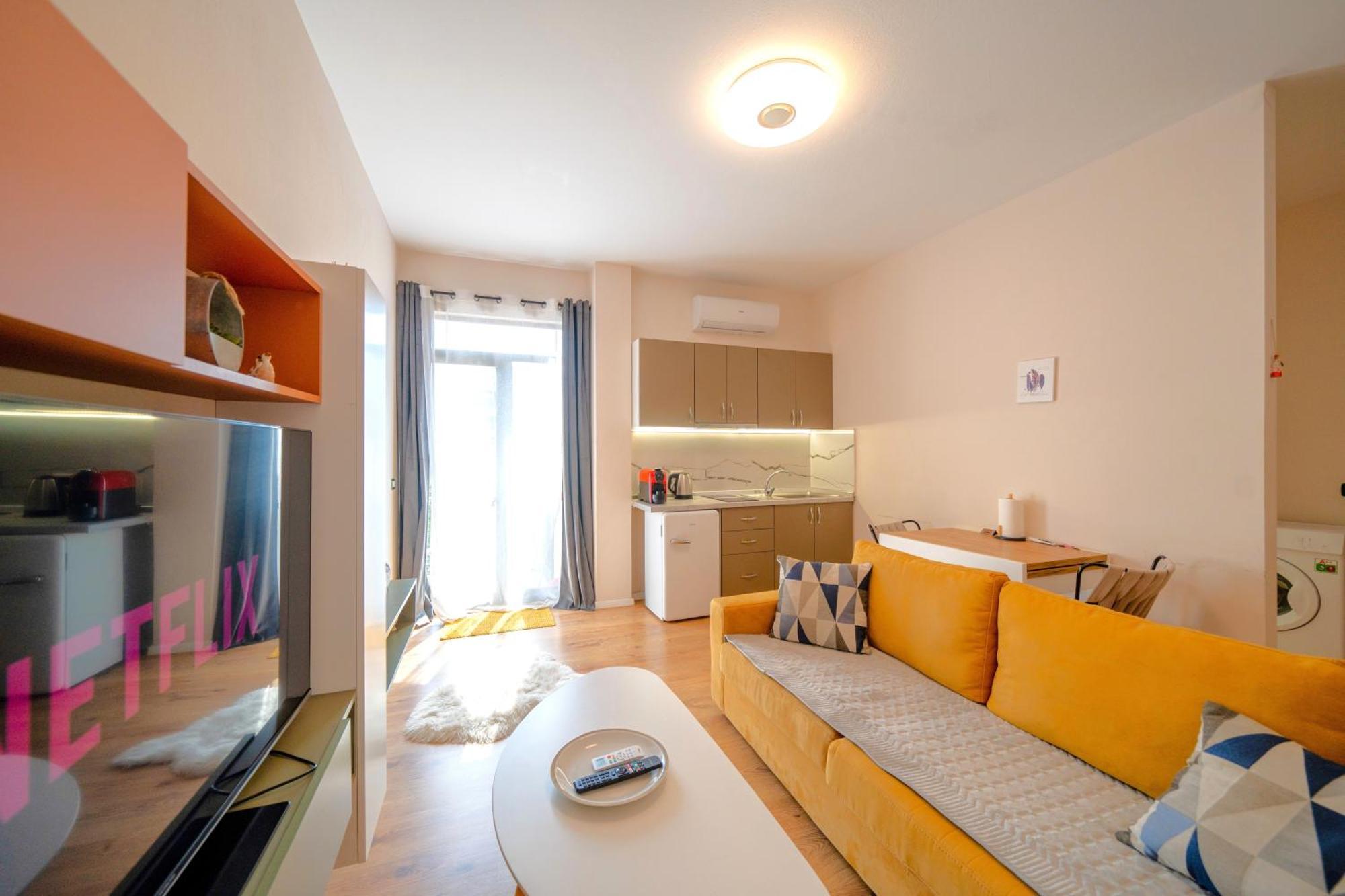 Colorful Comfy Condo Central Tiranë Eksteriør bilde